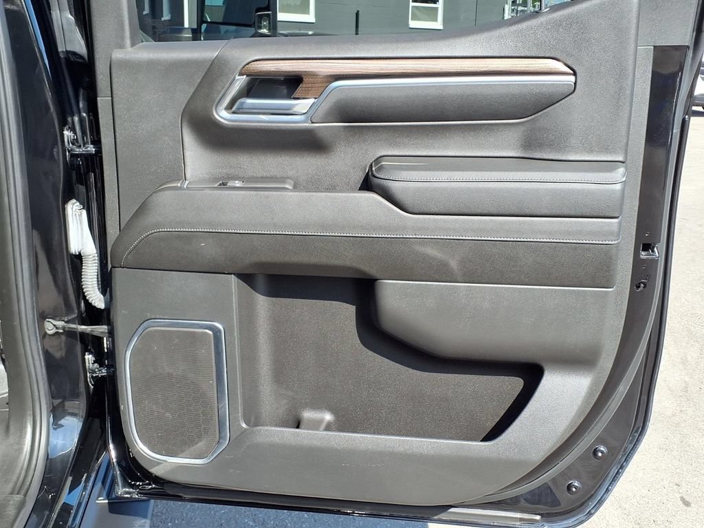 Used 2023 Chevrolet Silverado 1500 RST w/ True North Edition Plus AWD/4WD image 15