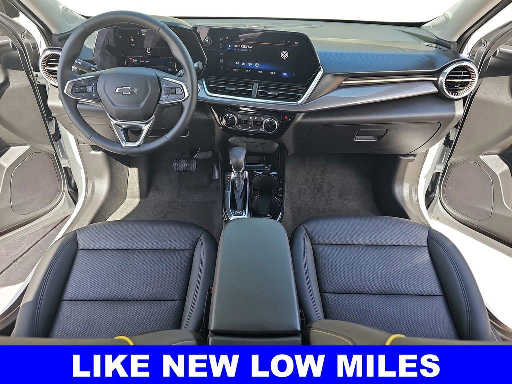 Used 2025 Chevrolet Trax ACTIV w/ Driver Confidence Package image 9