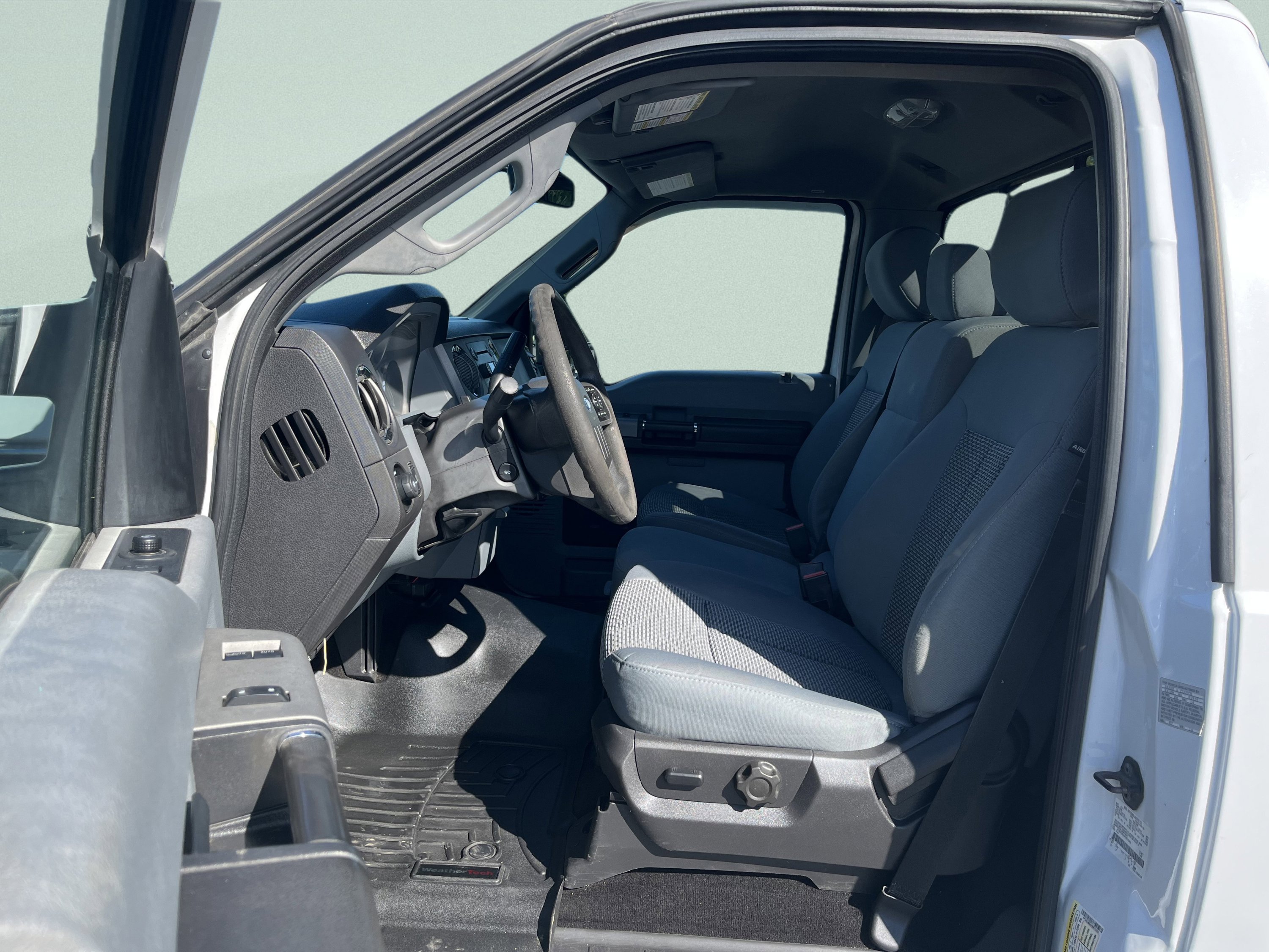 Used 2015 Ford F350 XLT AWD/4WD image 11