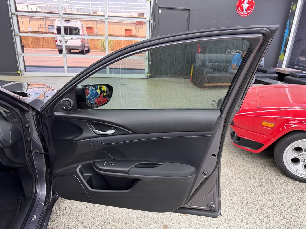 Used 2020 Honda Insight EX image 19