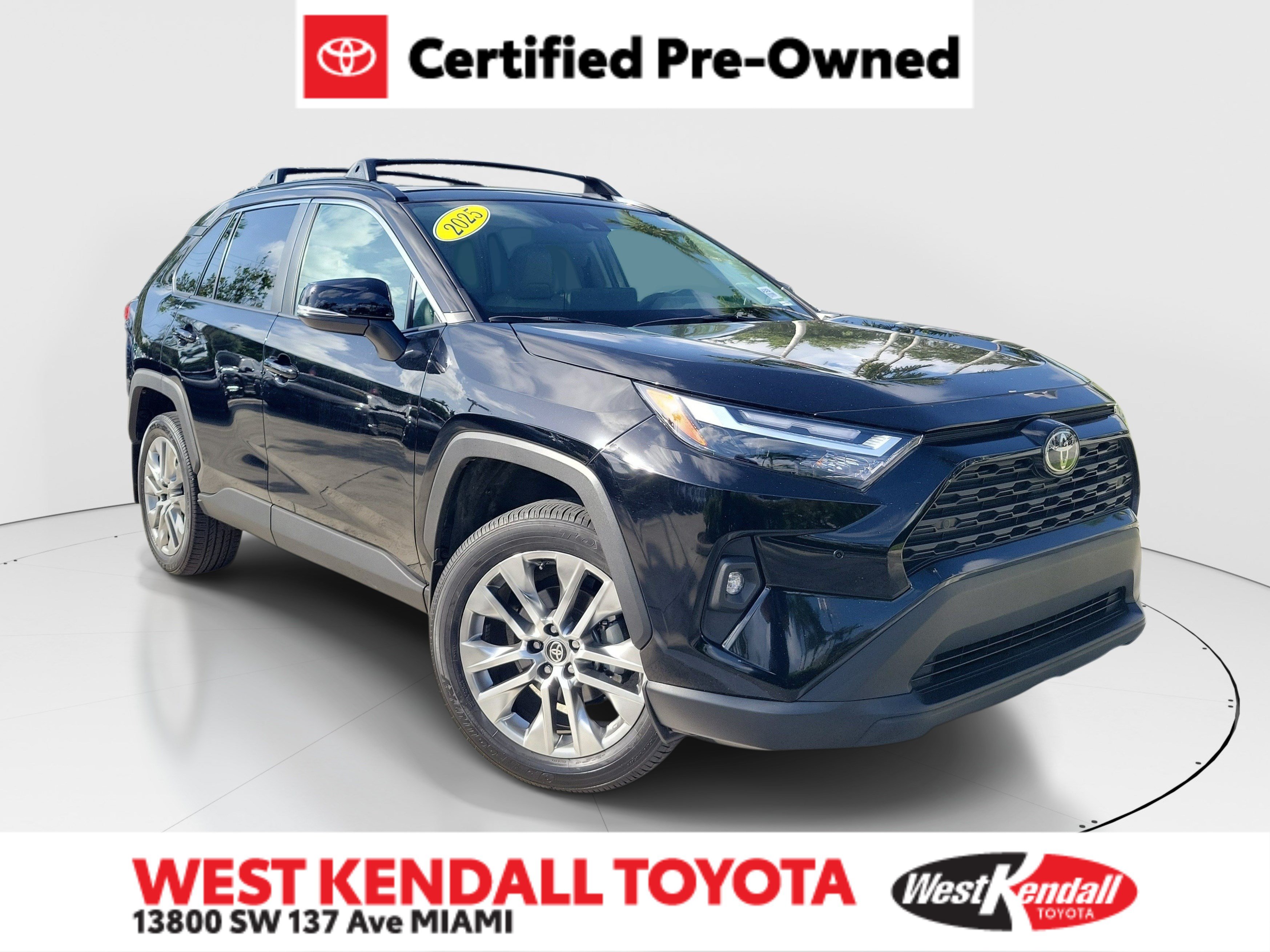 Used 2025 Toyota RAV4 XLE Premium w/ Weather Package FWD image 1