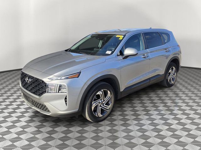 Used 2023 Hyundai Santa Fe SE FWD image 2