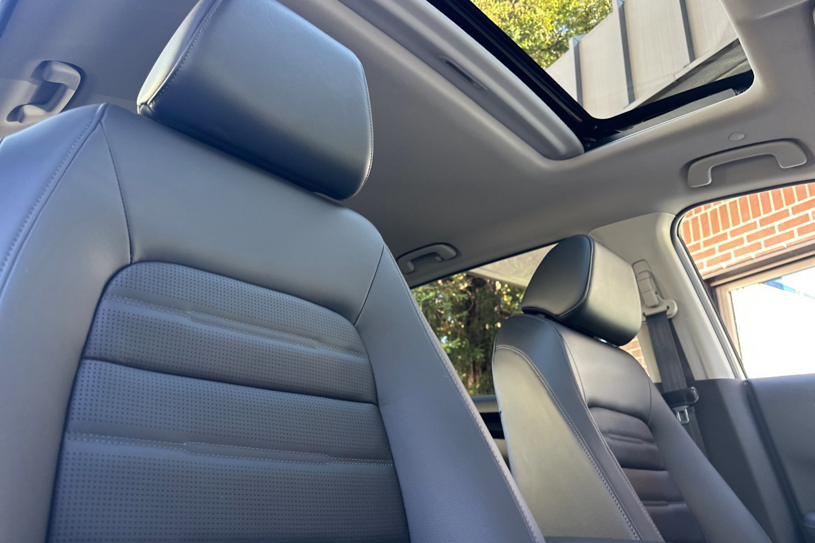 Used 2023 Honda CR-V EX-L image 14