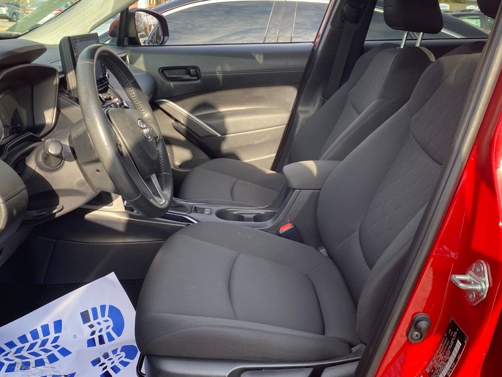 Used 2022 Toyota Corolla Cross LE image 6