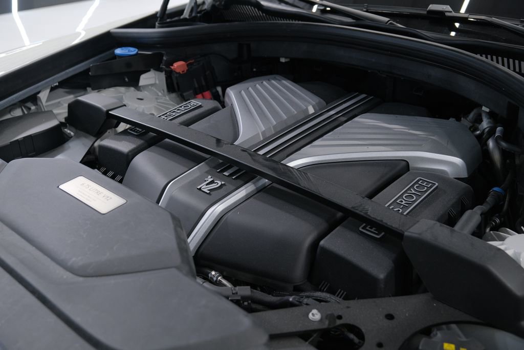 Used 2026 Rolls-Royce Cullinan AWD/4WD image 85