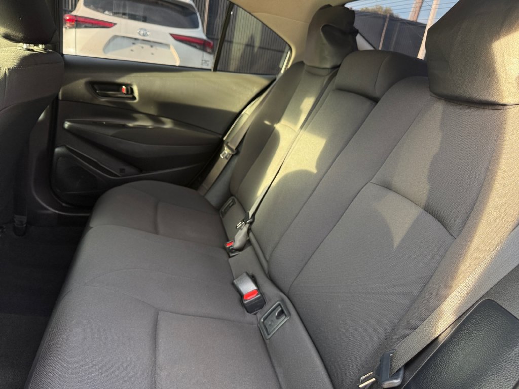 Certified 2025 Toyota Corolla LE FWD image 25
