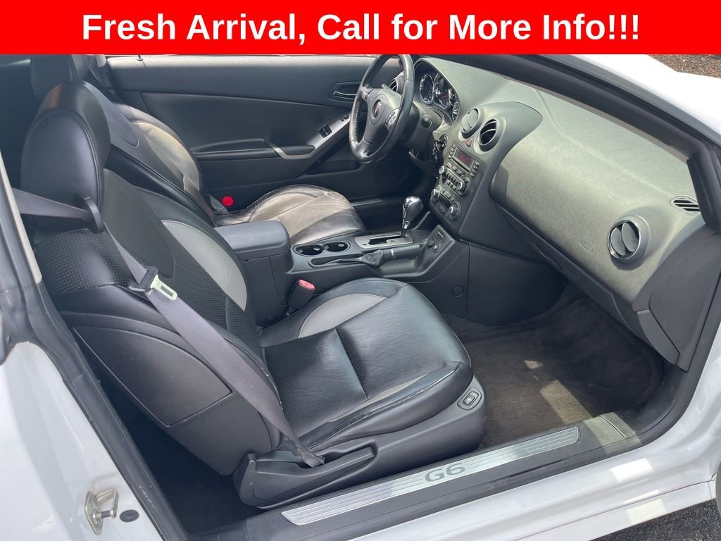 Used 2009 Pontiac G6 GXP w/ Sun And Sound Plus Package FWD image 4