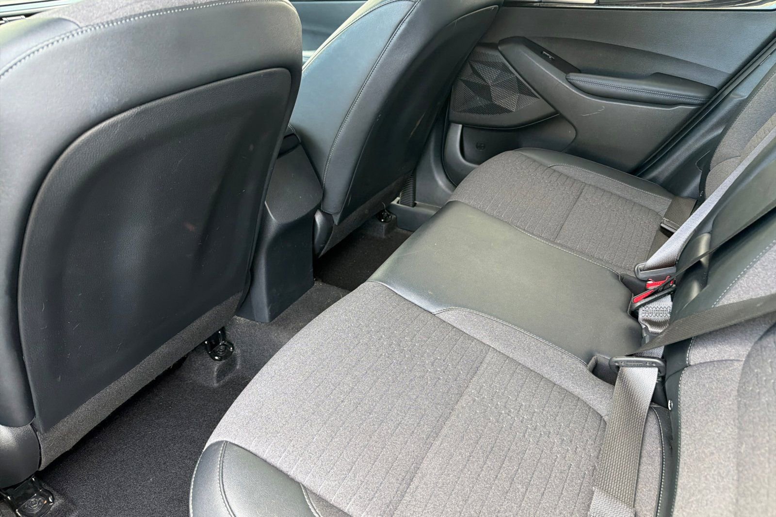 Used 2021 Kia Seltos S FWD image 11