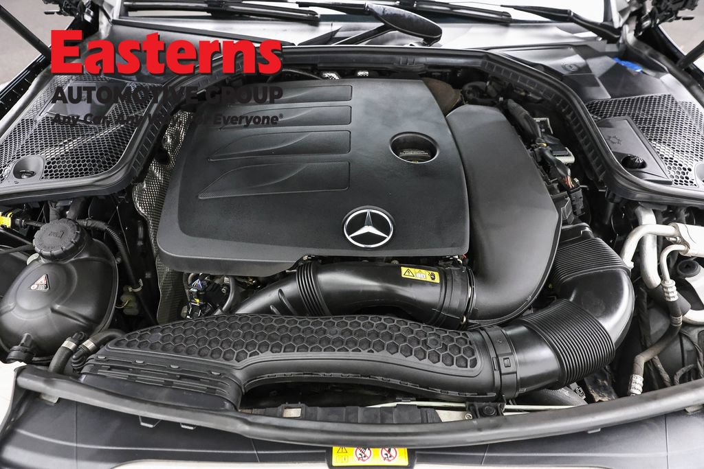 Used 2021 Mercedes-Benz C 300 4MATIC Sedan image 7