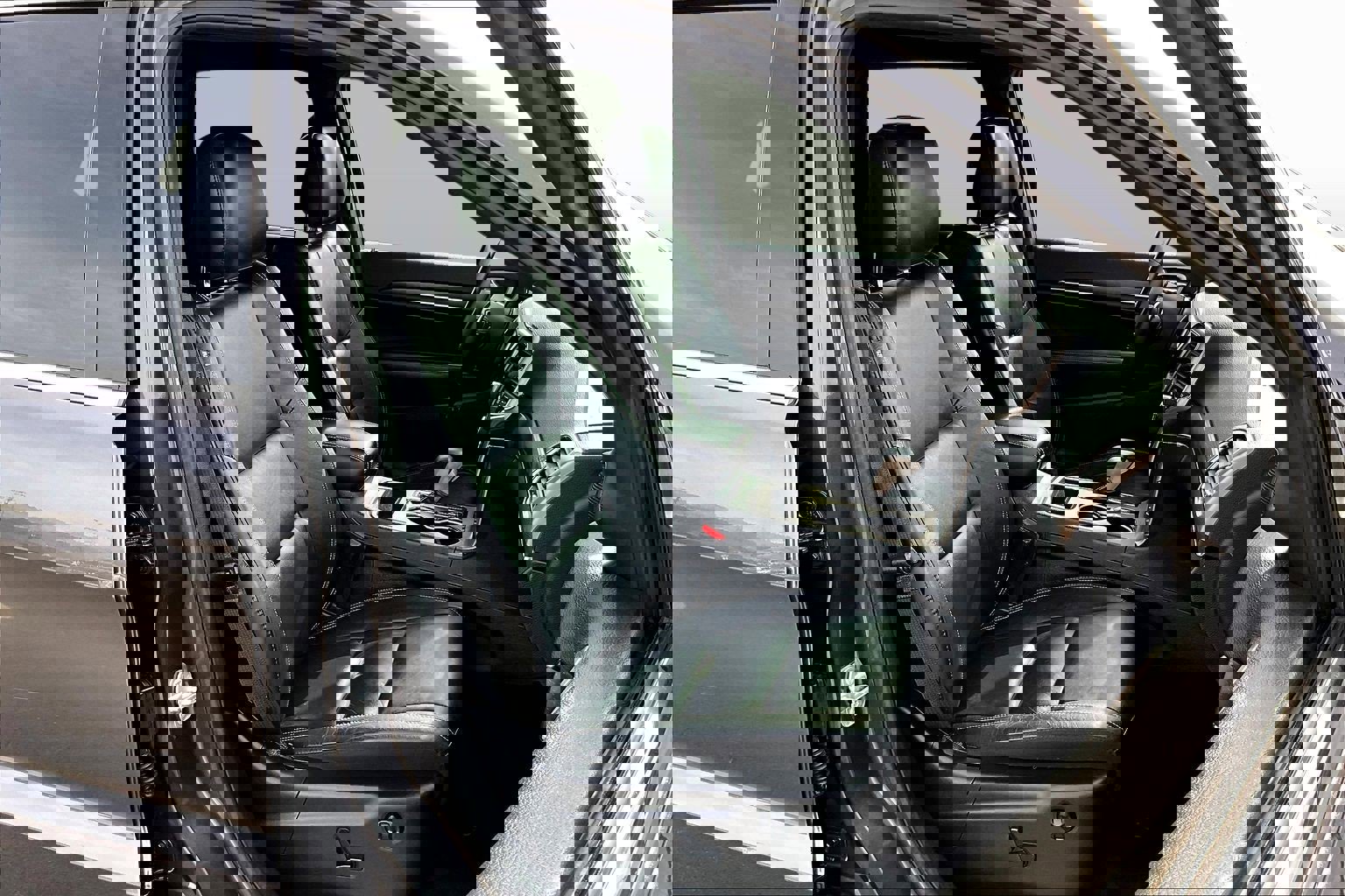 Used 2017 Jeep Grand Cherokee Limited image 7