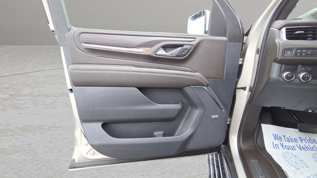 Used 2023 GMC Yukon XL Denali w/ LPO, Floor Liner Package RWD image 29