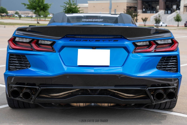 Used 2024 Chevrolet Corvette Stingray Premium Conv w/ Stealth Interior Trim Package RWD image 7