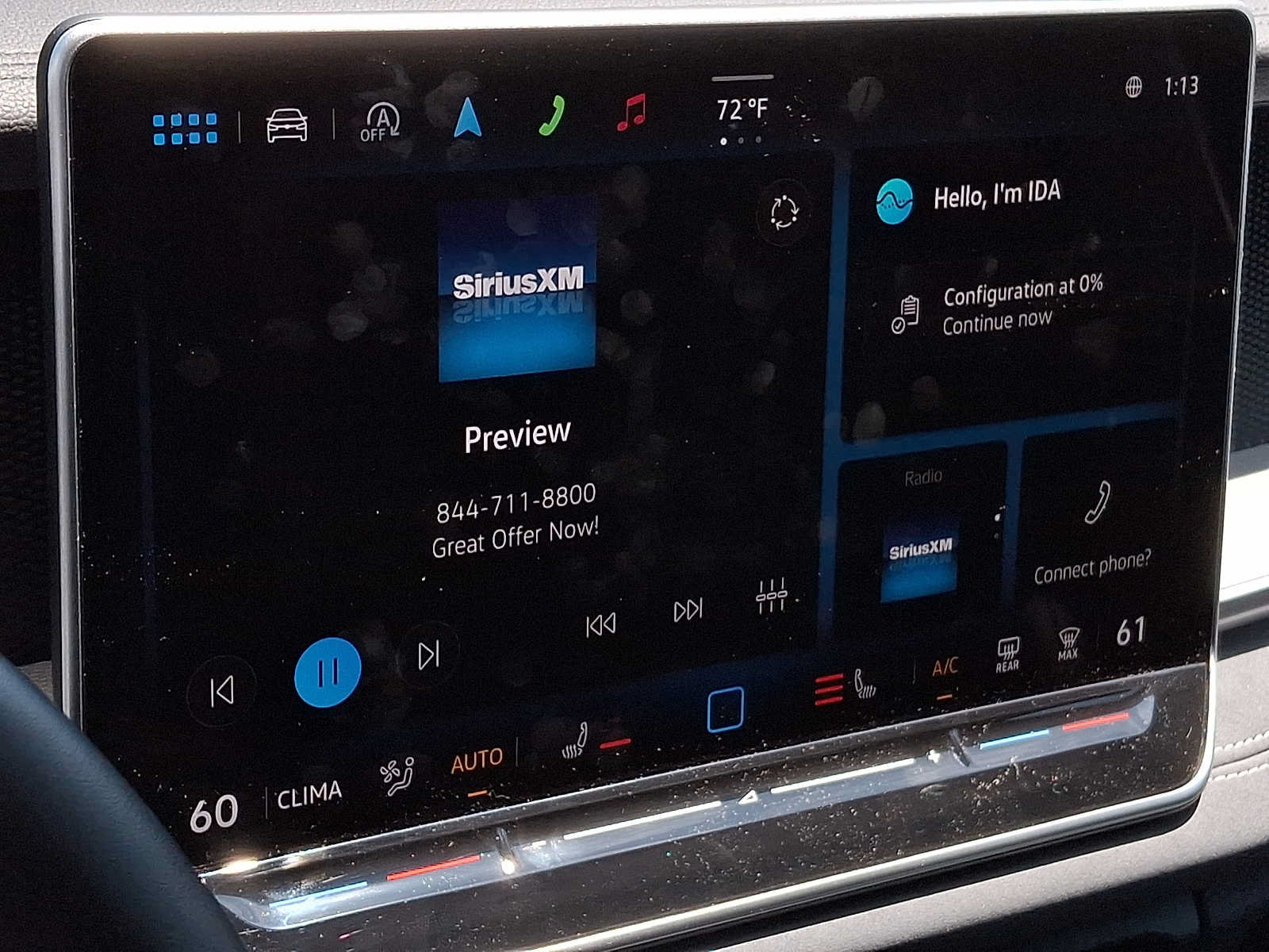 Used 2025 Volkswagen Tiguan SE w/ Panoramic Sunroof Package AWD/4WD image 15