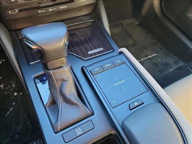 Used 2019 Lexus ES 350 ES 350 Luxury w/ Accessory Package 2 image 24
