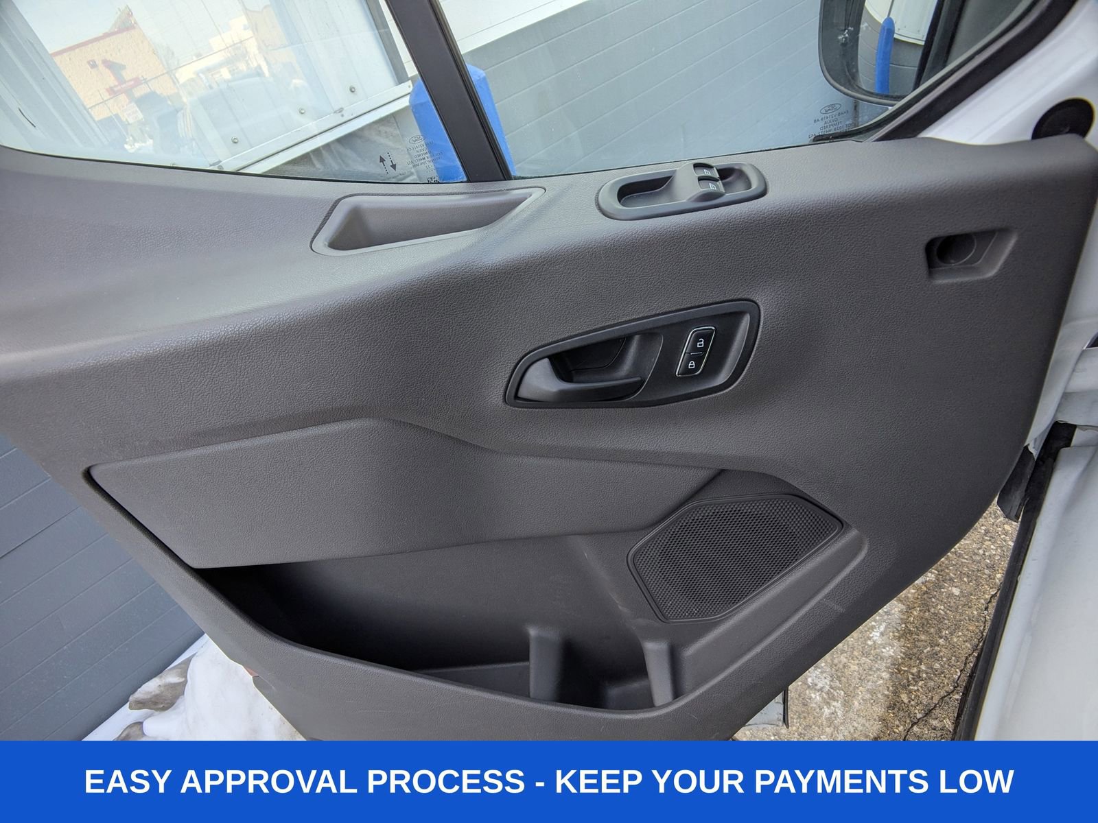 Used 2022 Ford Transit 350 XLT image 30