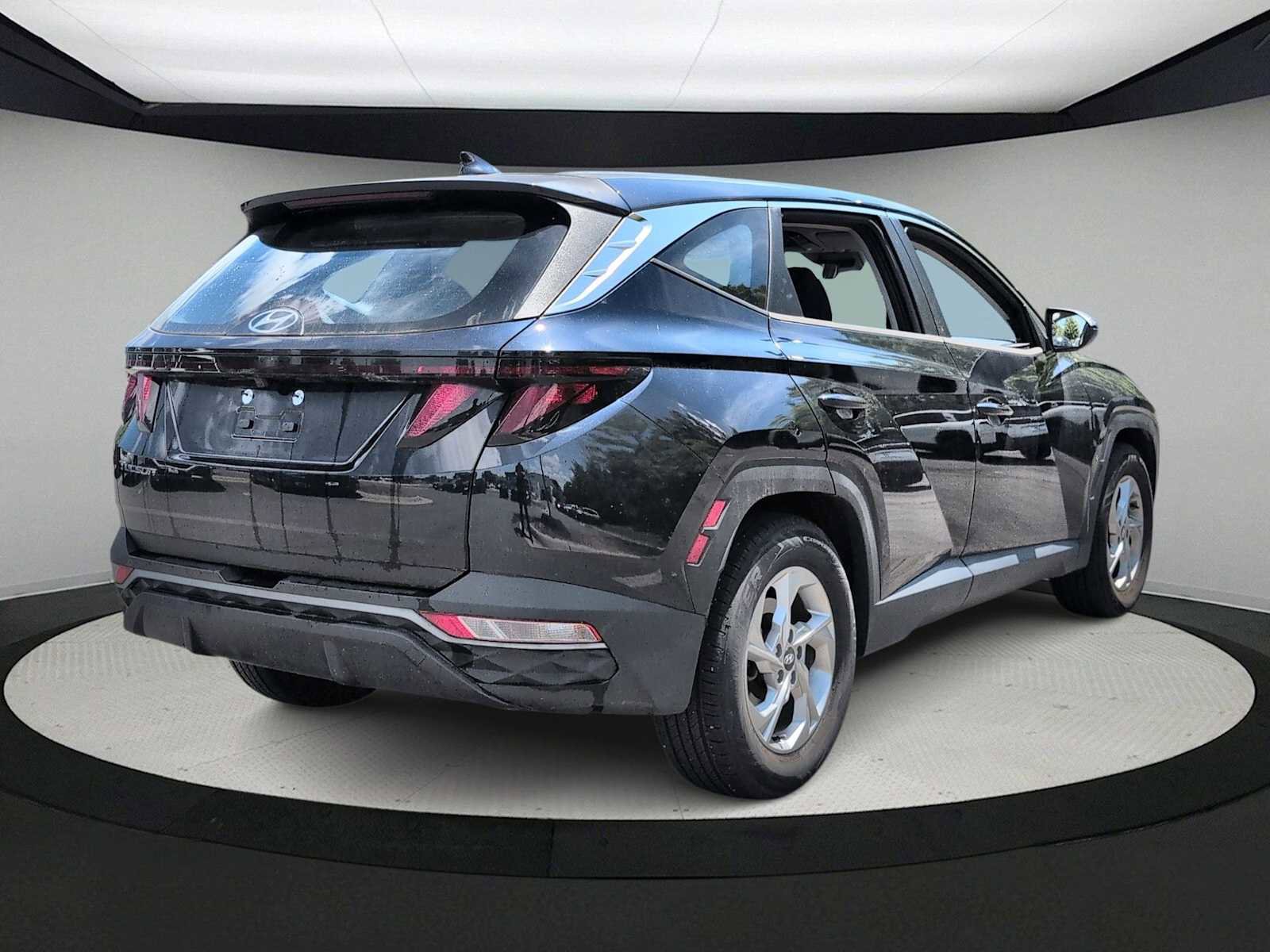 Used 2022 Hyundai Tucson SE FWD image 8