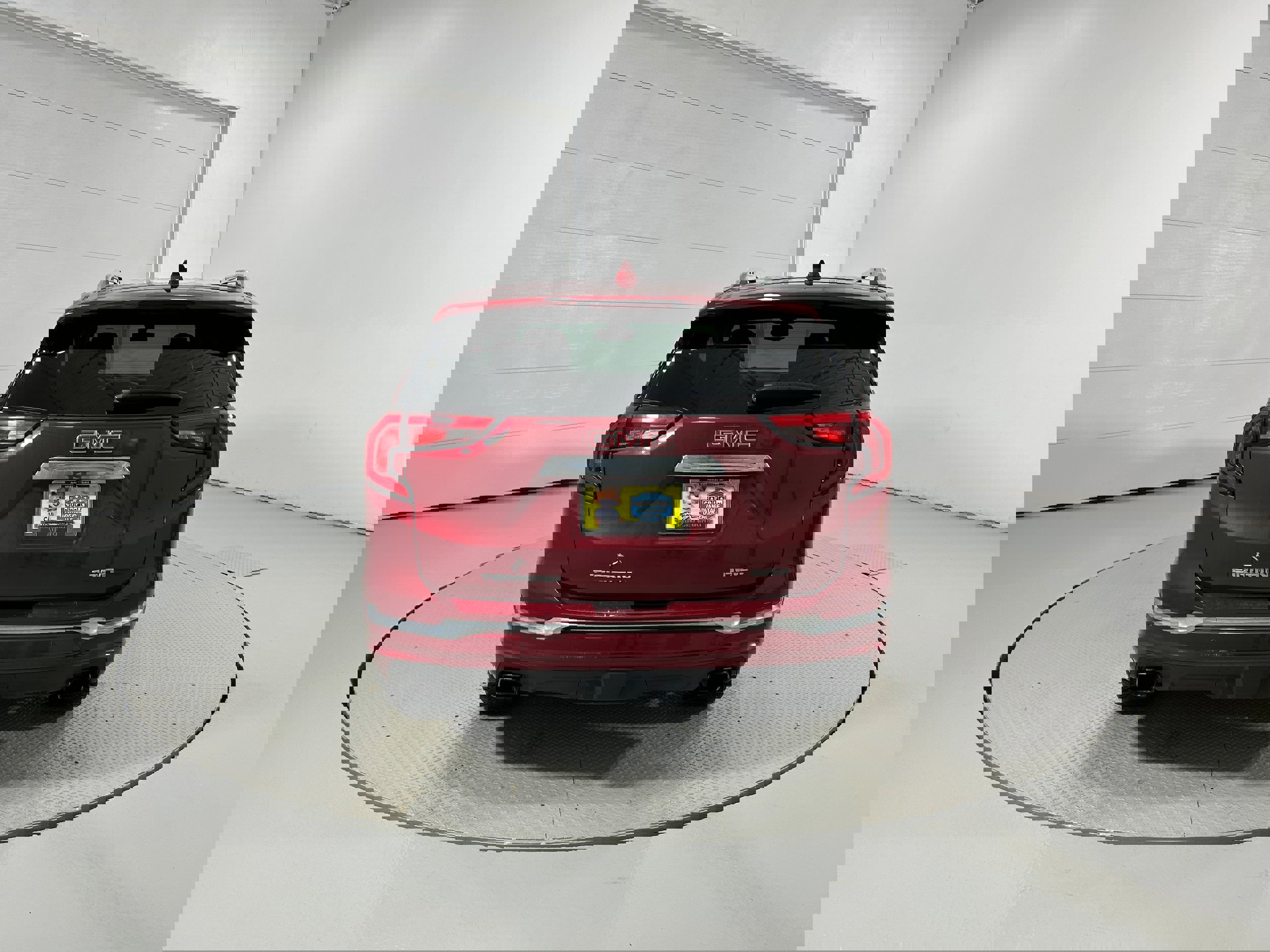 Used 2018 GMC Terrain Denali w/ Advanced Safety Package image 30