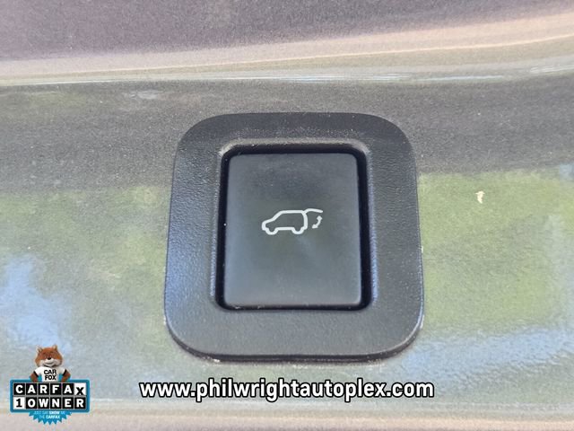 Used 2022 Toyota RAV4 LE FWD image 20