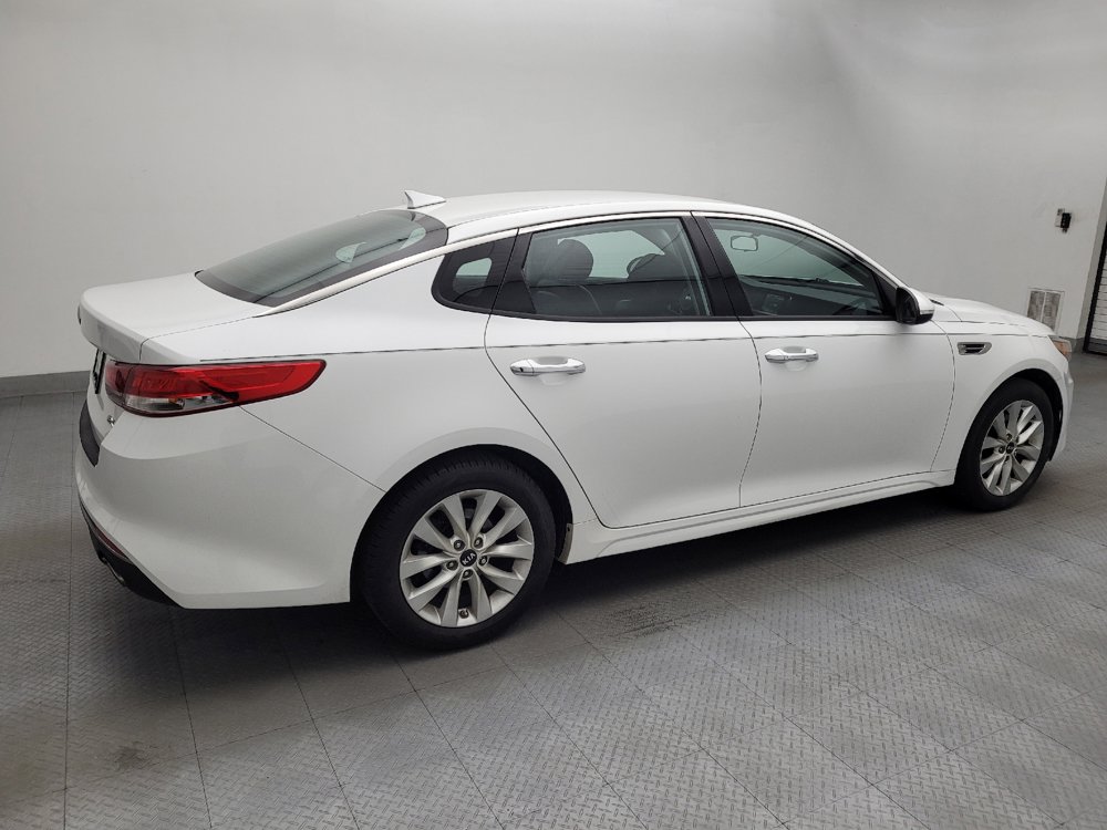 Used 2017 Kia Optima EX FWD image 10
