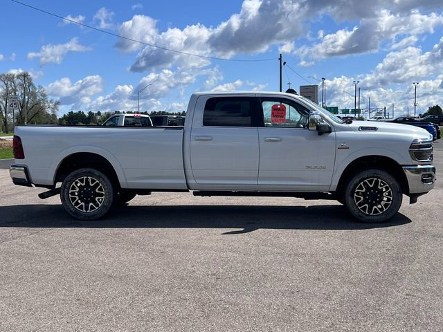 Used 2025 RAM 2500 Limited AWD/4WD image 43