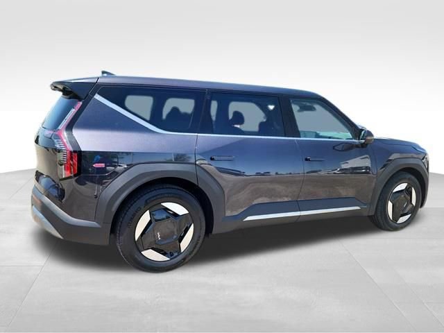New 2026 Kia EV9 Light image 2