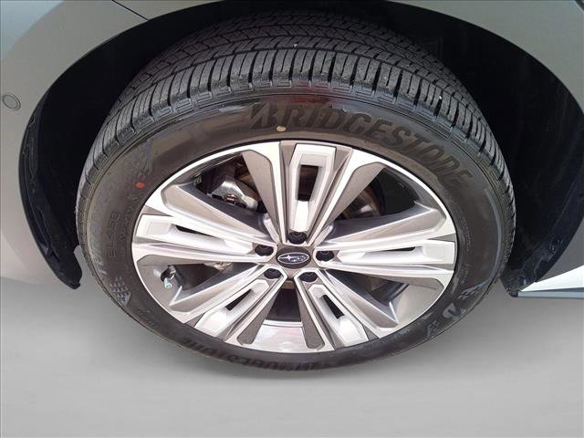 Used 2025 Subaru Solterra Limited w/ Limited Package image 9