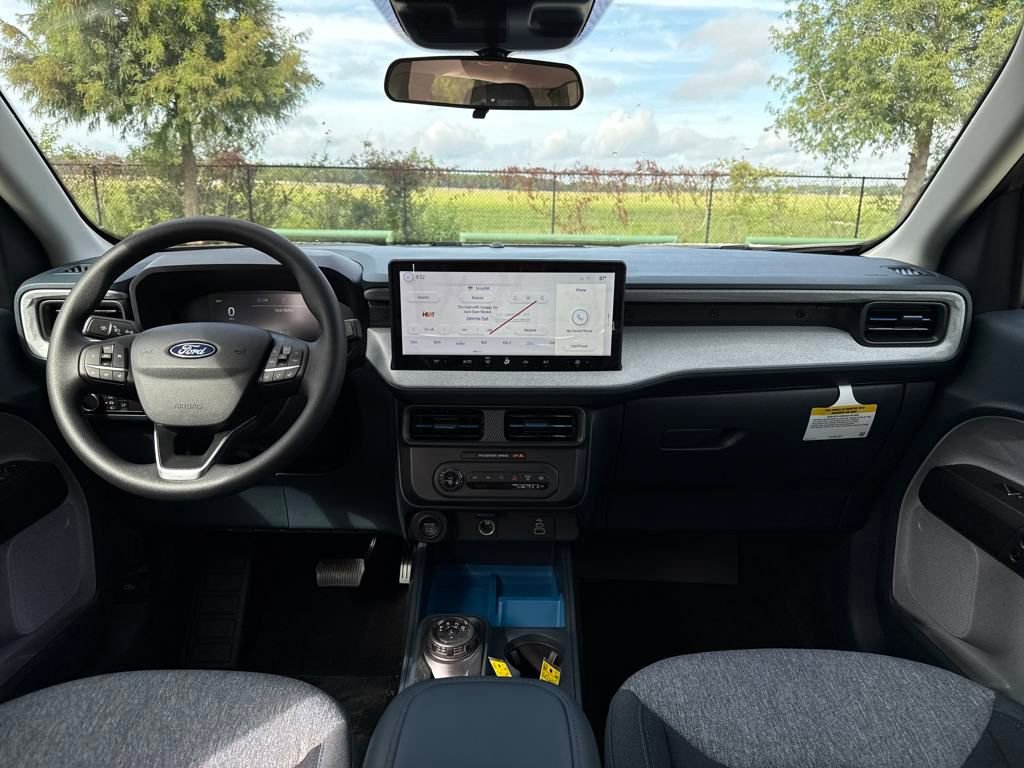 New 2025 Ford Maverick XLT image 5