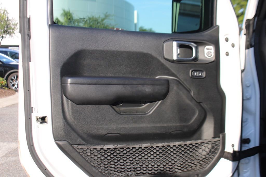 Used 2021 Jeep Wrangler Unlimited Rubicon image 19