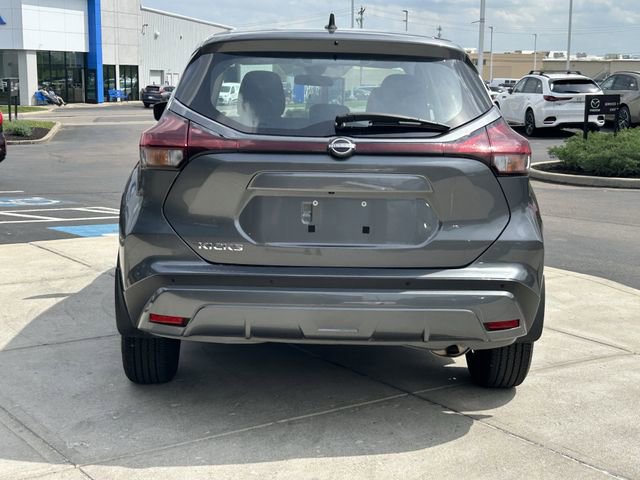 Used 2025 Nissan Kicks Play S FWD image 6
