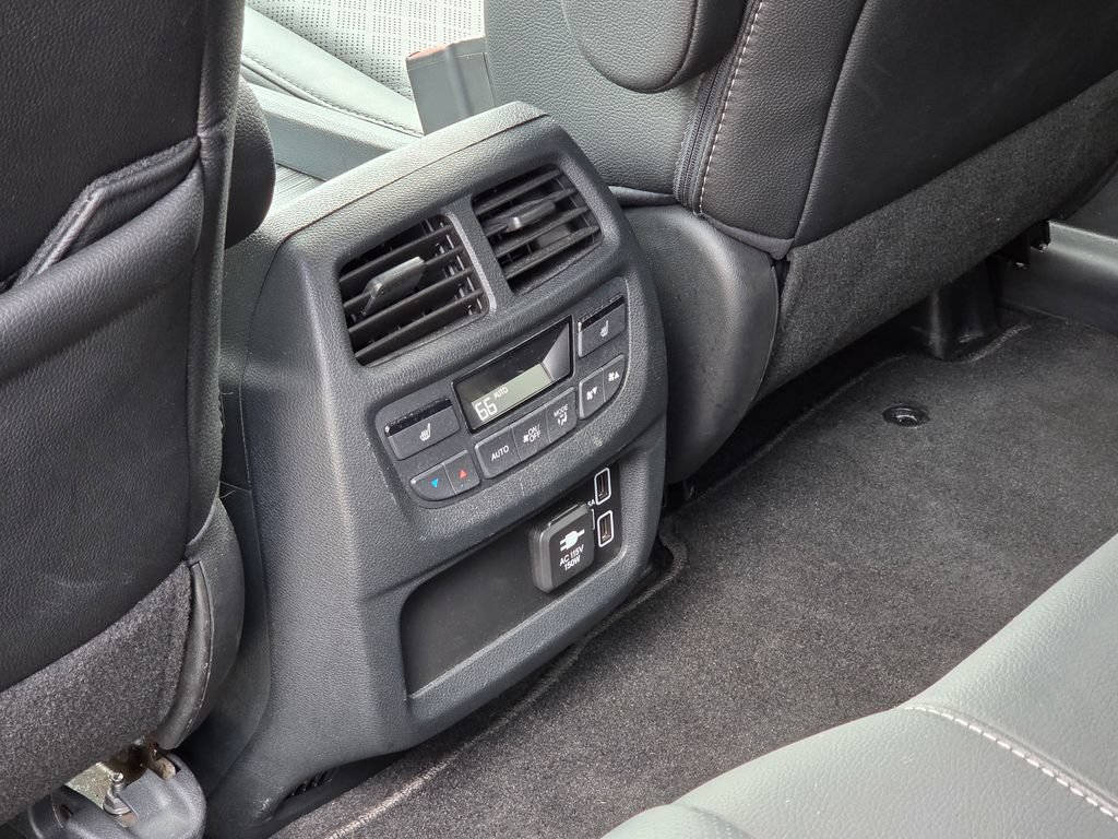 Used 2023 Honda Passport Elite image 8