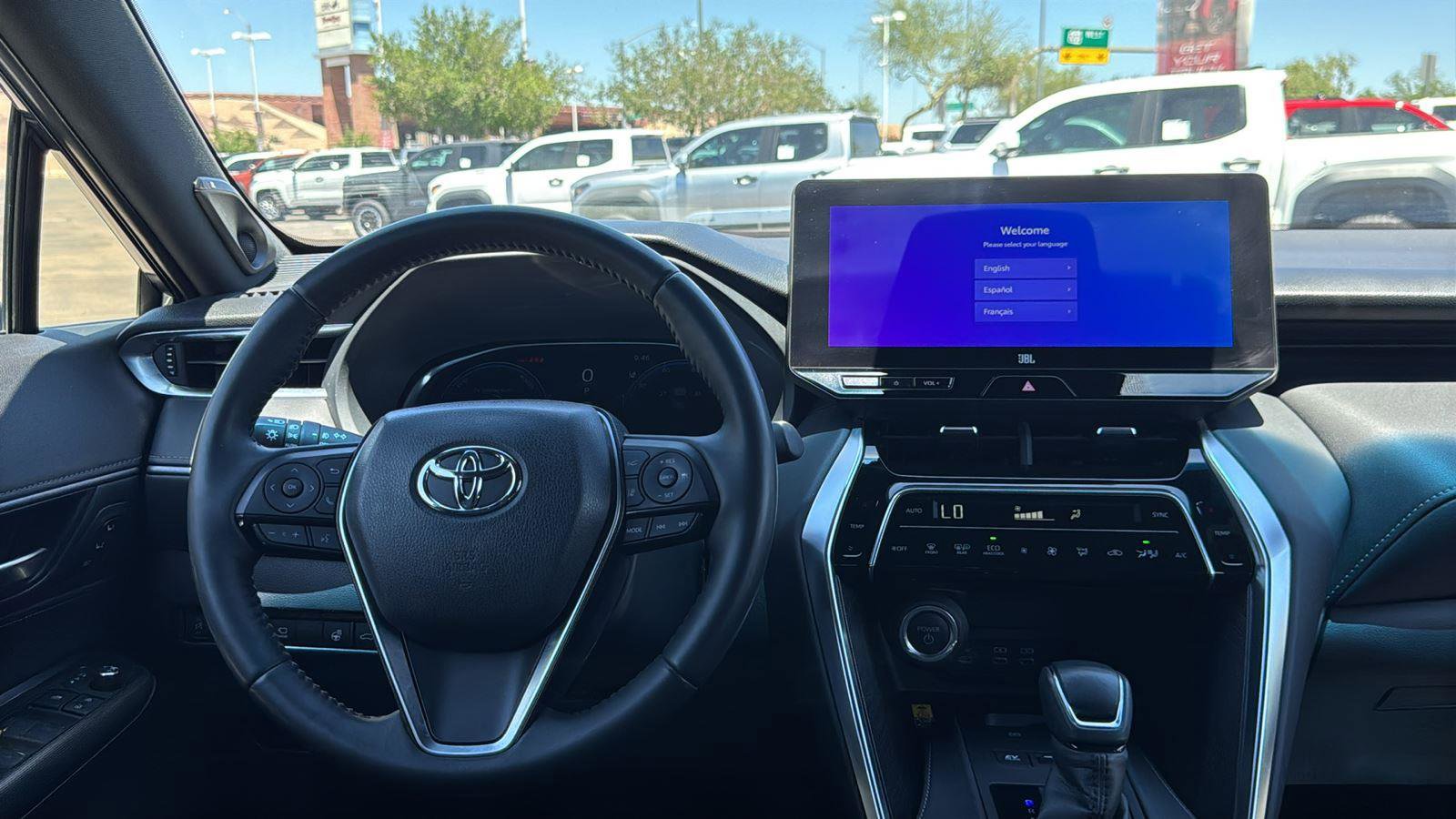 Used 2024 Toyota Venza Limited AWD/4WD image 12