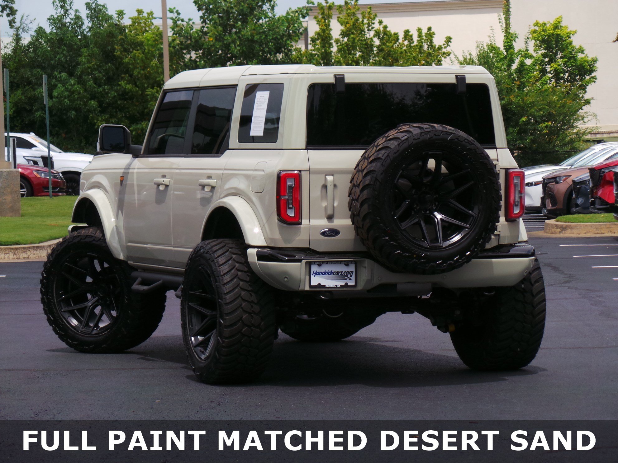 Used 2025 Ford Bronco Badlands AWD/4WD image 3
