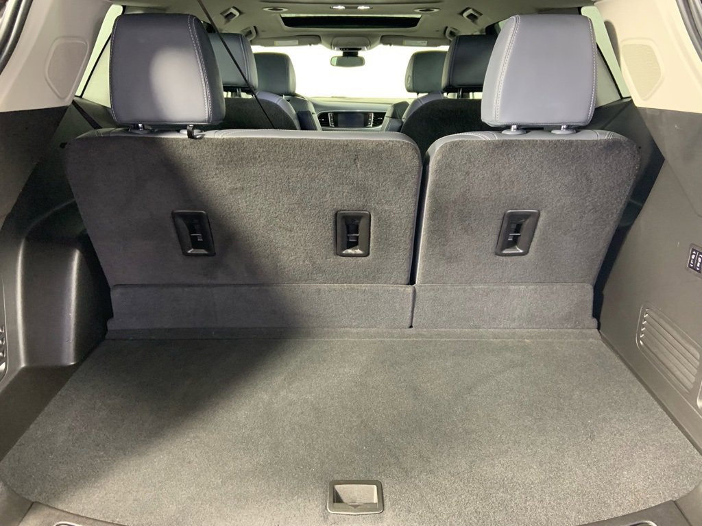 Used 2019 Buick Enclave Premium w/ Experience Buick Package image 10