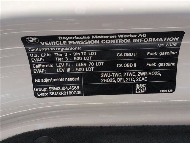 Used 2025 BMW X7 M60i image 29