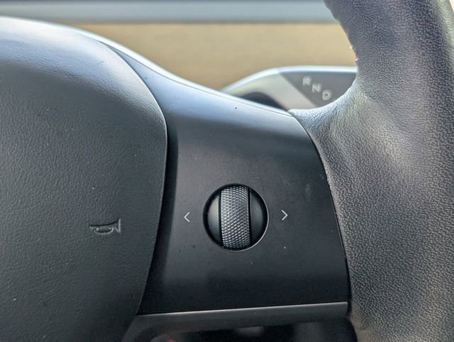 Used 2023 Tesla Model 3 Standard Range RWD image 19