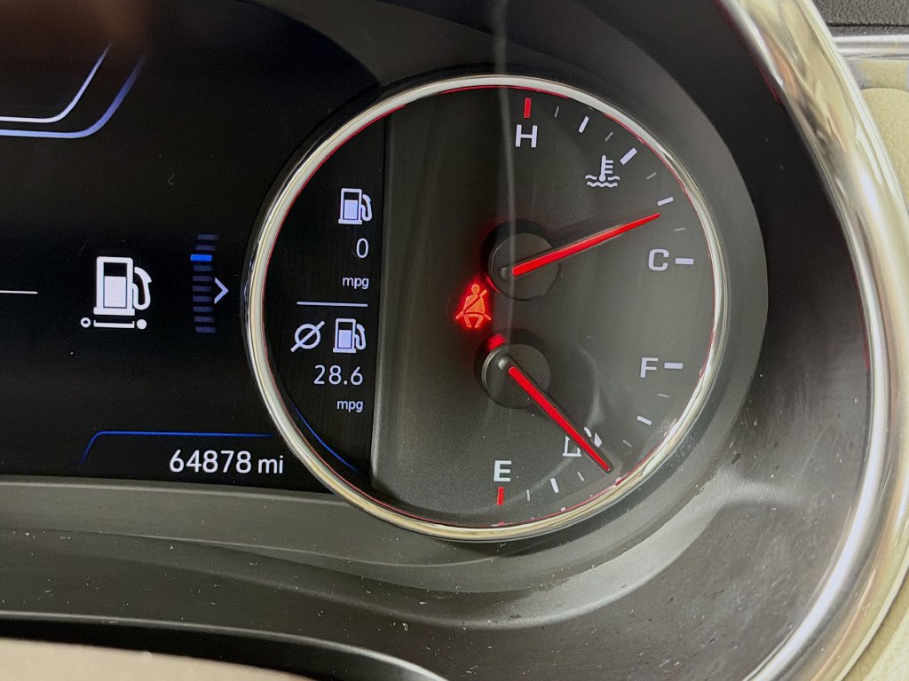 Used 2024 Chevrolet Malibu LT FWD image 12