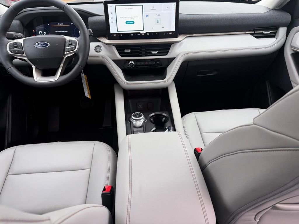 New 2026 Ford Explorer Active w/ Active Comfort Package image 8