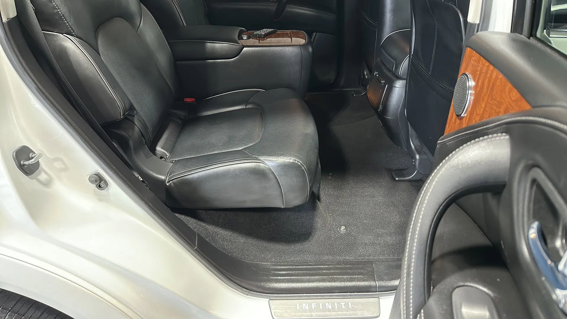 Used 2019 INFINITI QX80 Luxe w/ 22" Wheel Package image 20