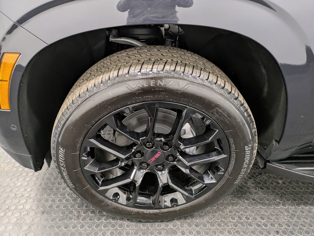 Used 2026 GMC Yukon XL Denali AWD/4WD image 7