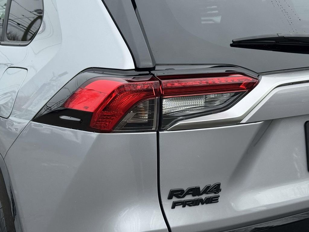 Used 2023 Toyota RAV4 XSE w/ Weather Package AWD/4WD image 8