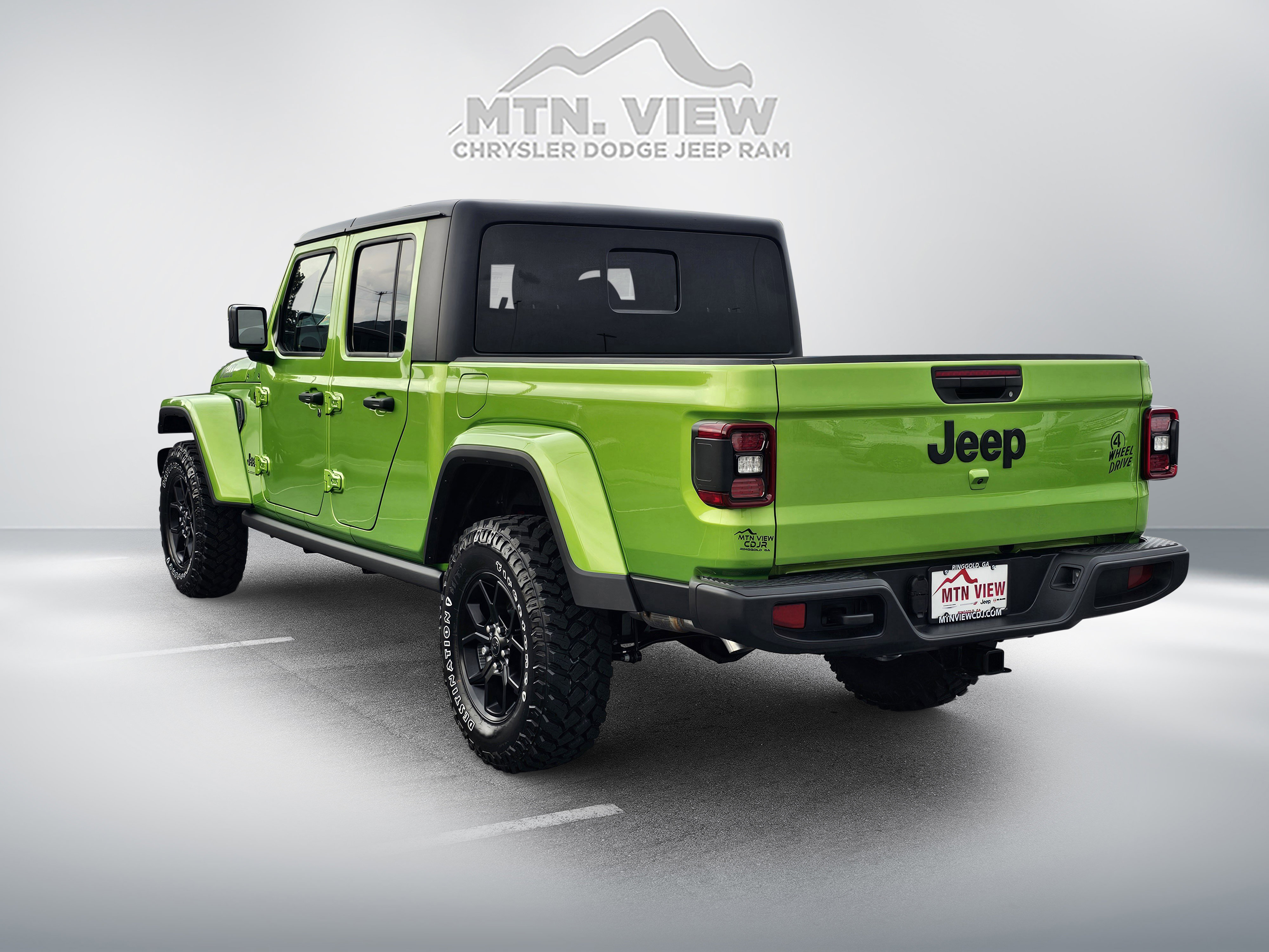 New 2025 Jeep Gladiator Willys image 5