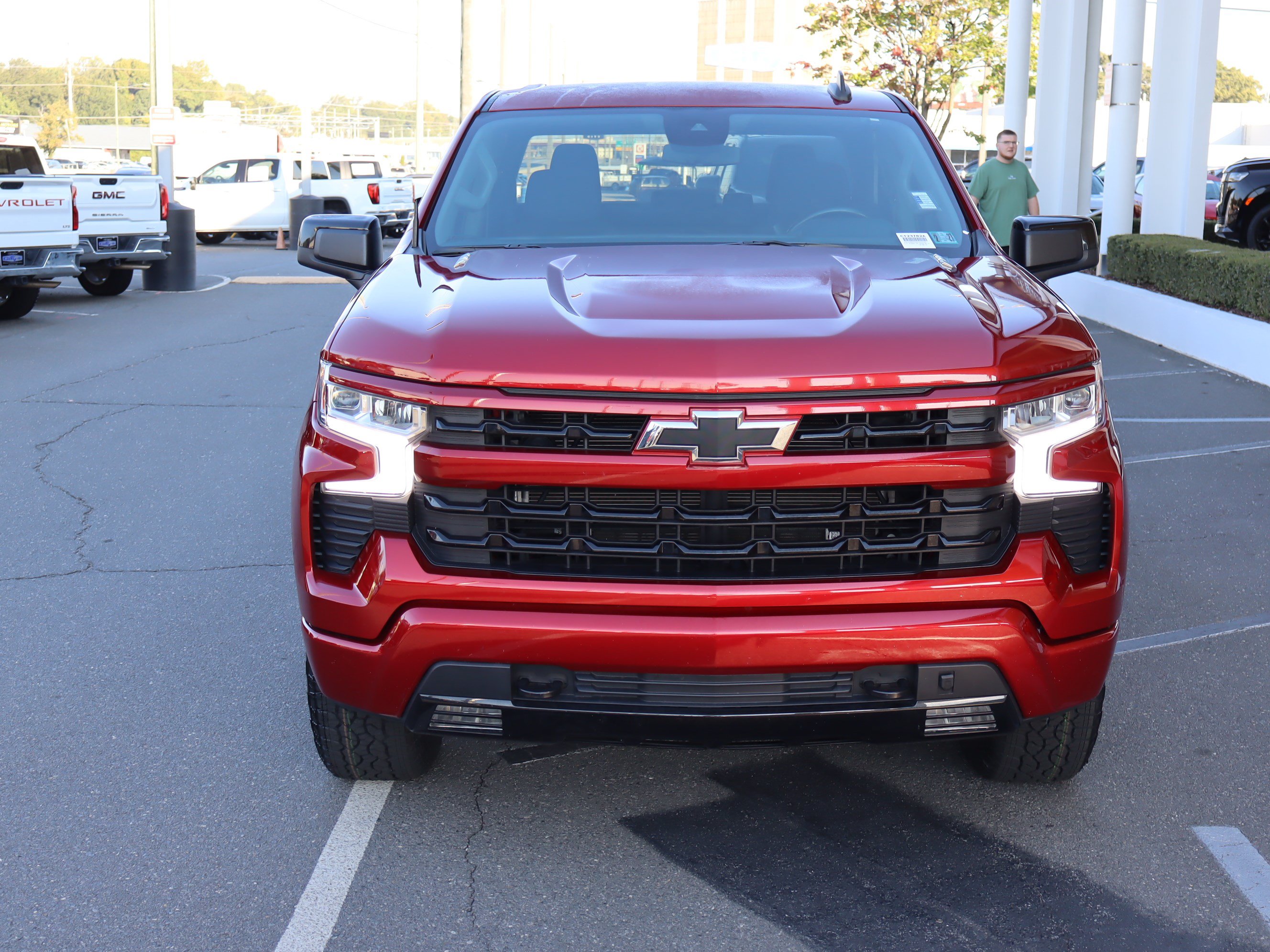 Used 2023 Chevrolet Silverado 1500 RST w/ Z71 Off-Road Package AWD/4WD image 3