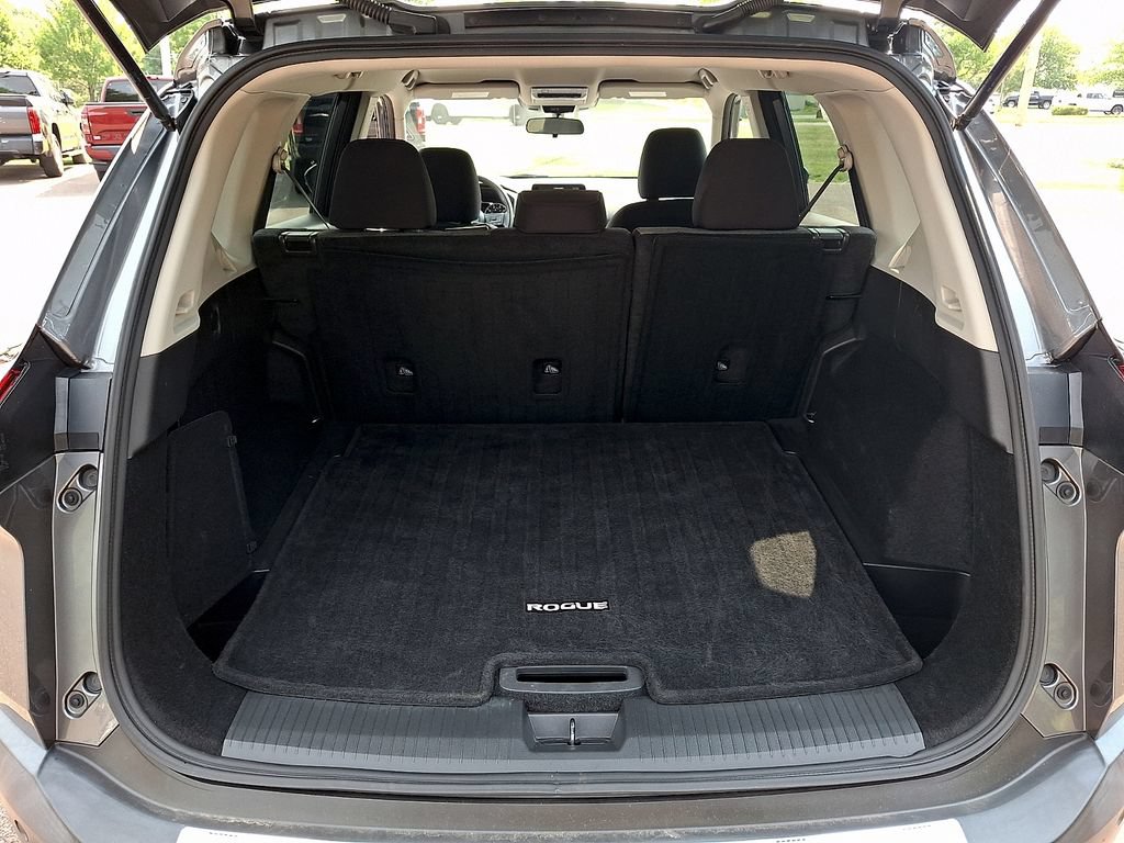 Used 2021 Nissan Rogue SV AWD/4WD image 29