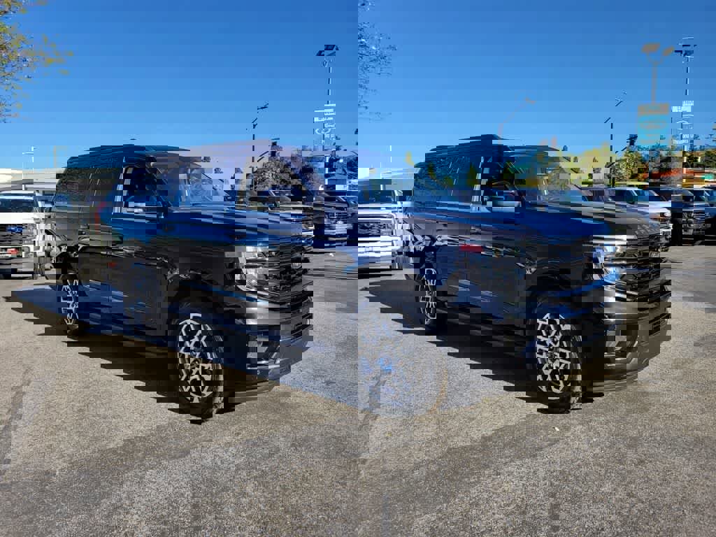 Certified 2025 Ford Expedition Max Active image 9