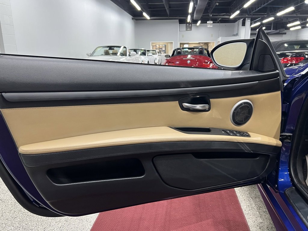 Used 2012 BMW M3 Base image 25