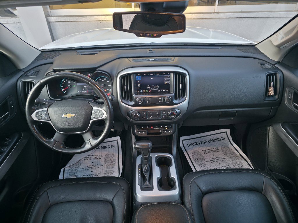 Used 2020 Chevrolet Colorado LT w/ Colorado RST Special Edition image 6