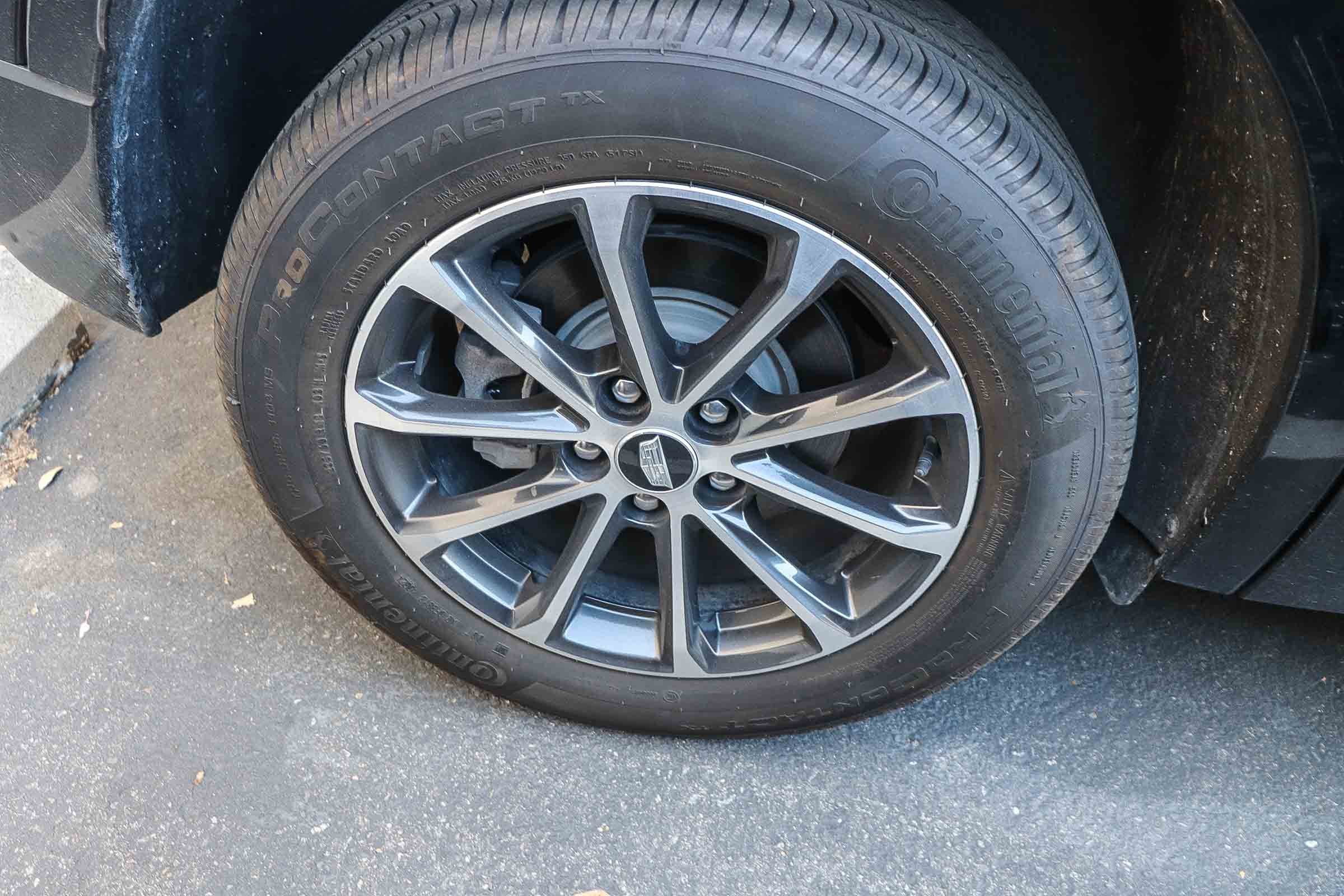 Used 2024 Cadillac XT4 Sport w/ Cold Weather Package image 12