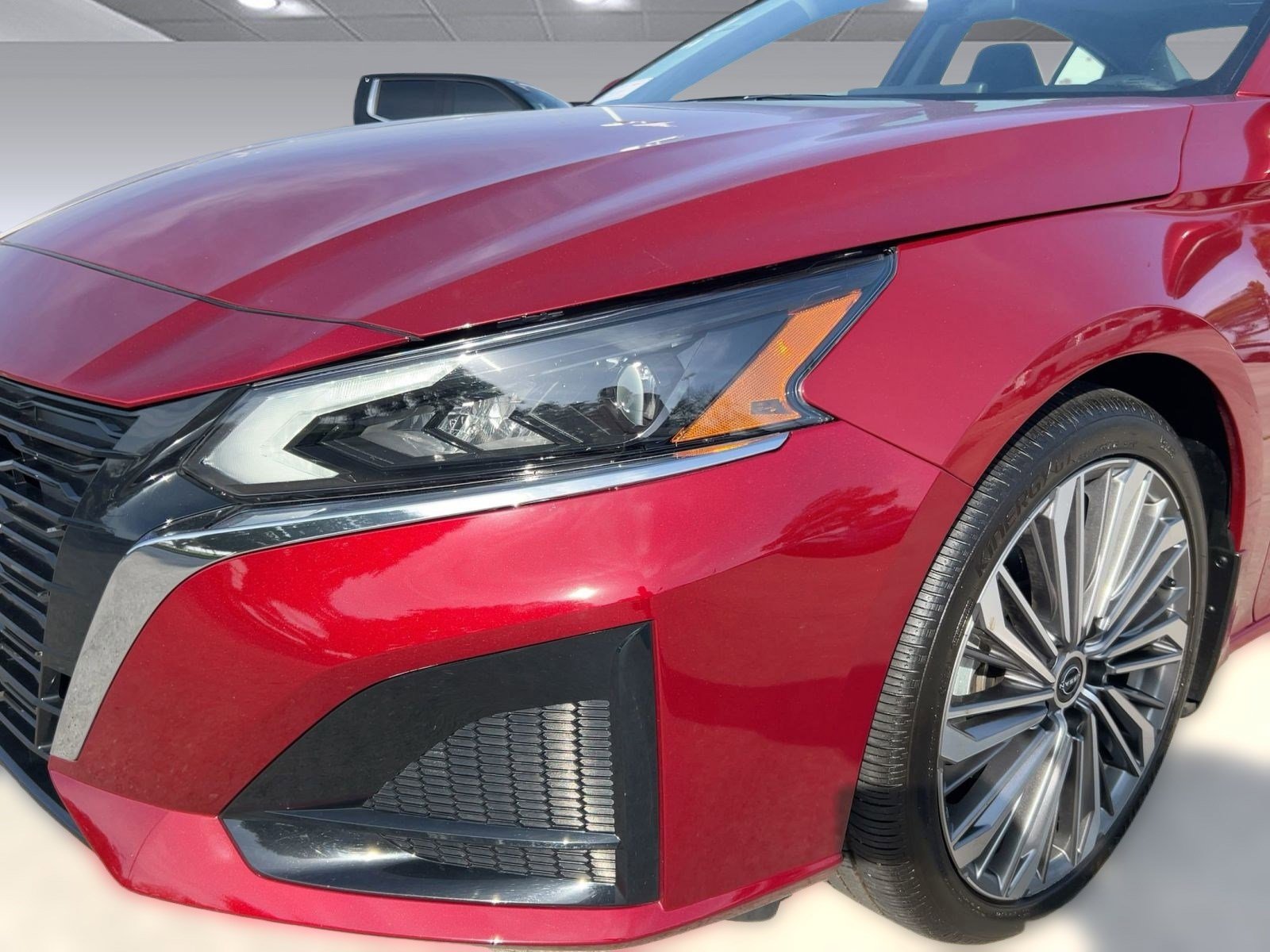 Used 2025 Nissan Altima 2.5 SL image 10