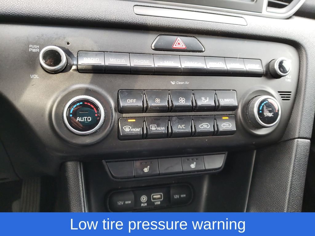 Used 2018 Kia Sportage LX w/ LX Technology Package image 23