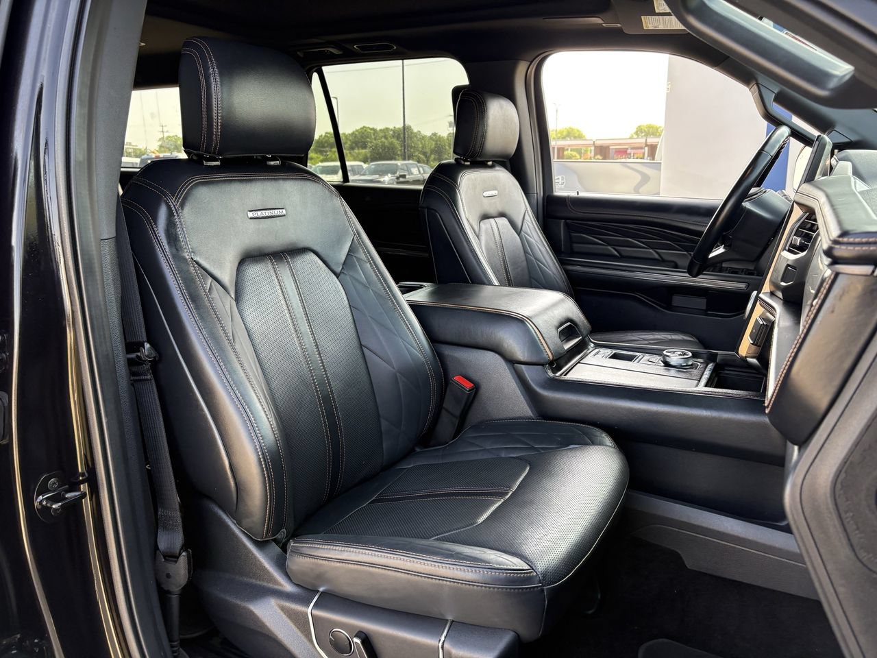 Used 2023 Ford Expedition Max Platinum RWD image 32